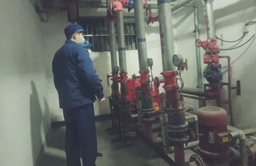 十堰消防執(zhí)法黨員服務(wù)隊(duì)全面開(kāi)展監(jiān)督服務(wù)